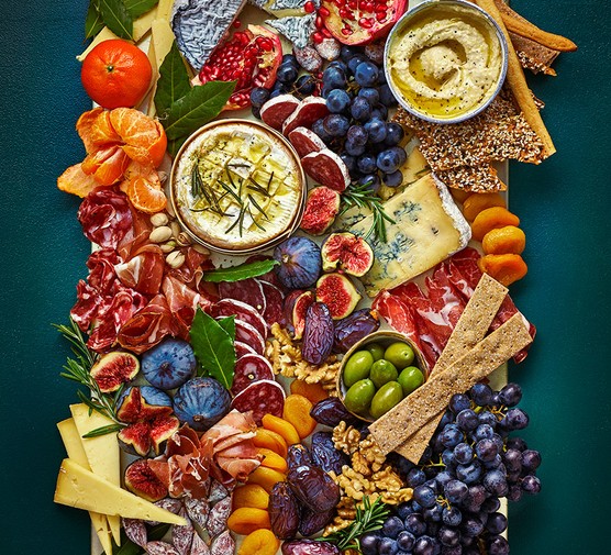 One large grazing platter